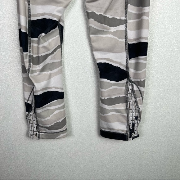 LULULEMON true self crop leggings sz 6‎ - Picture 7 of 10